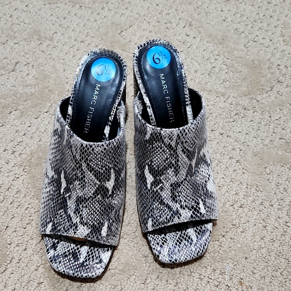 Marc Fisher Shoes - Marc Fisher